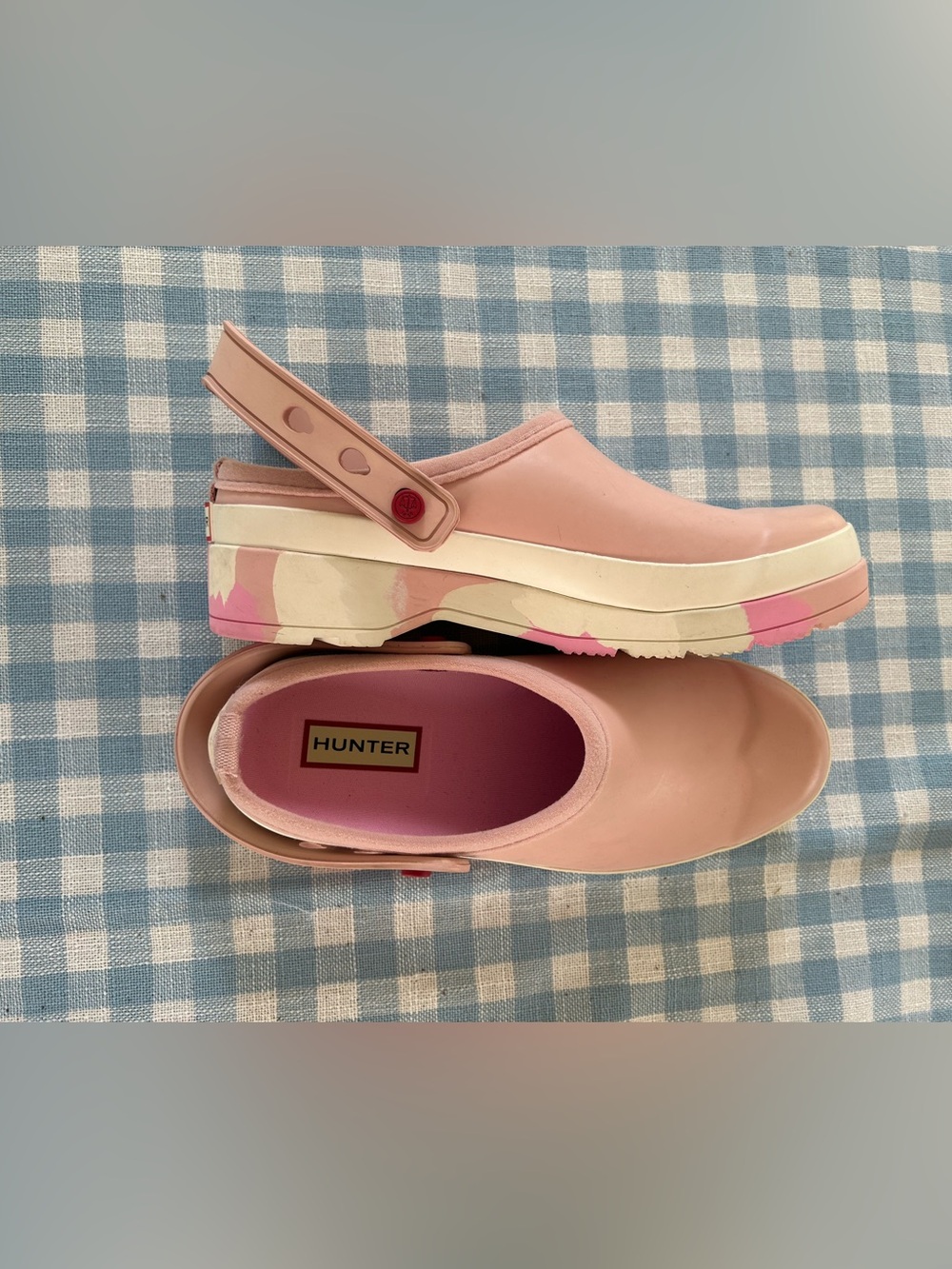 Hunter Pink Slip-On Clogs with Camouflage Accent
